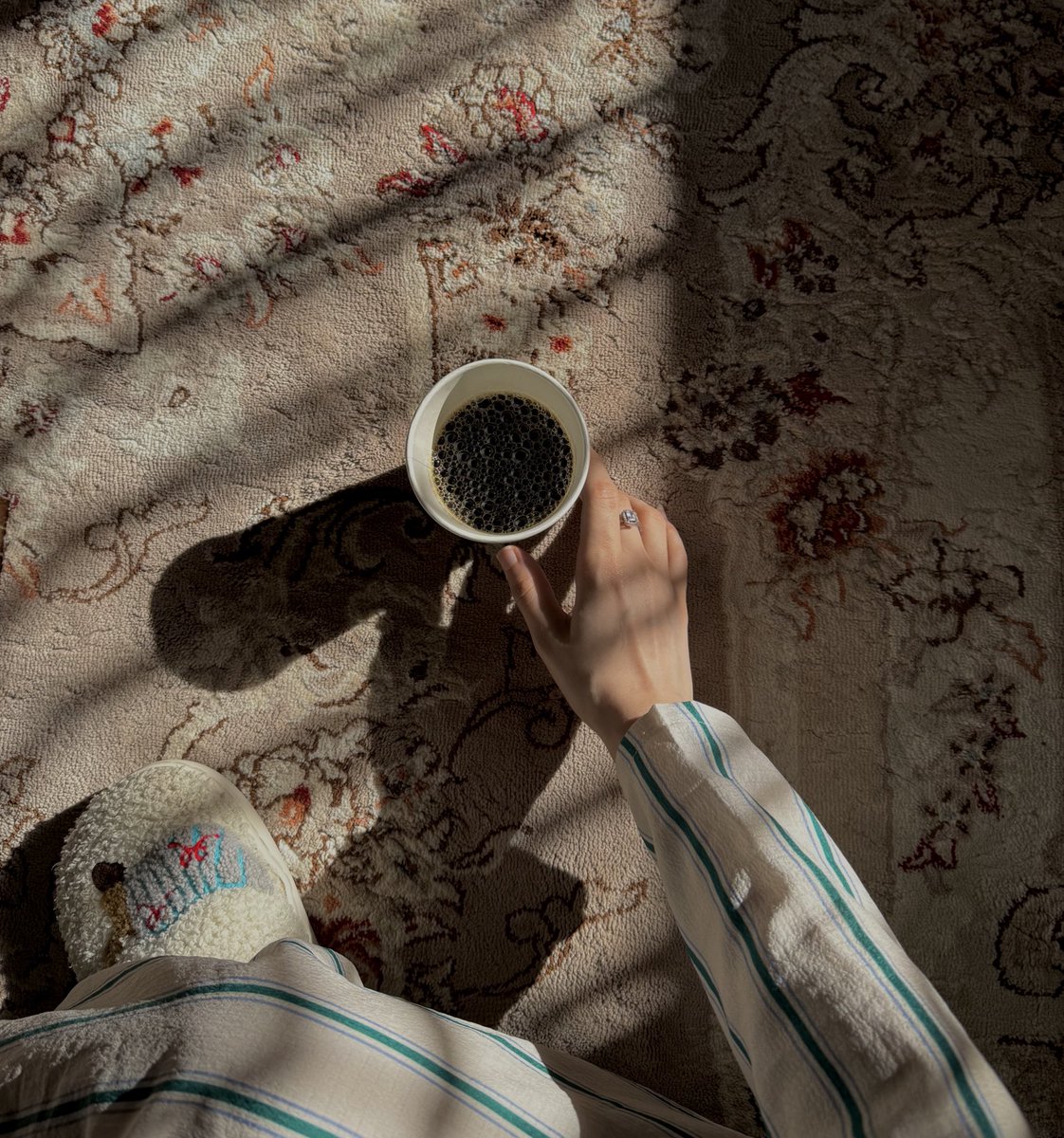 somebody. tweet media