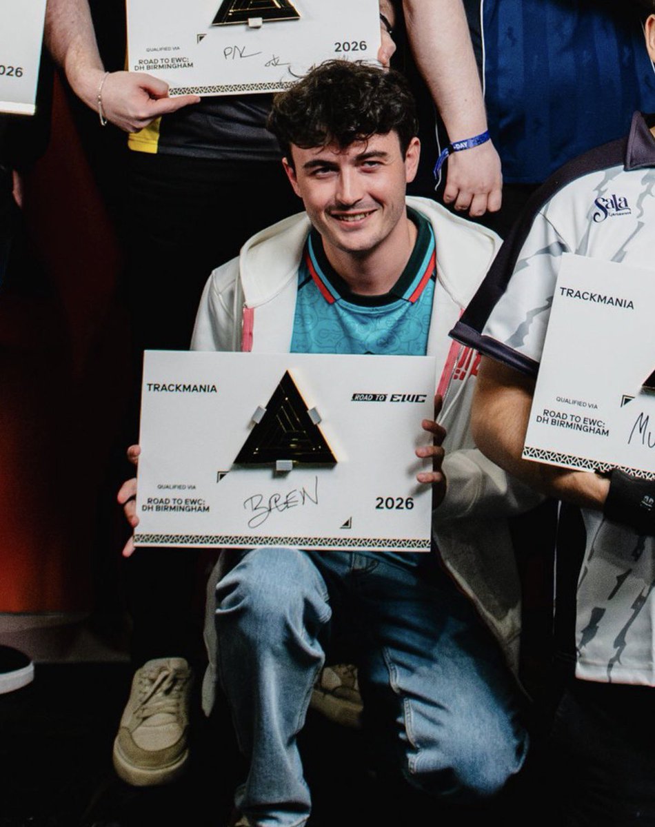 Twisted Minds 🧠 tweet media