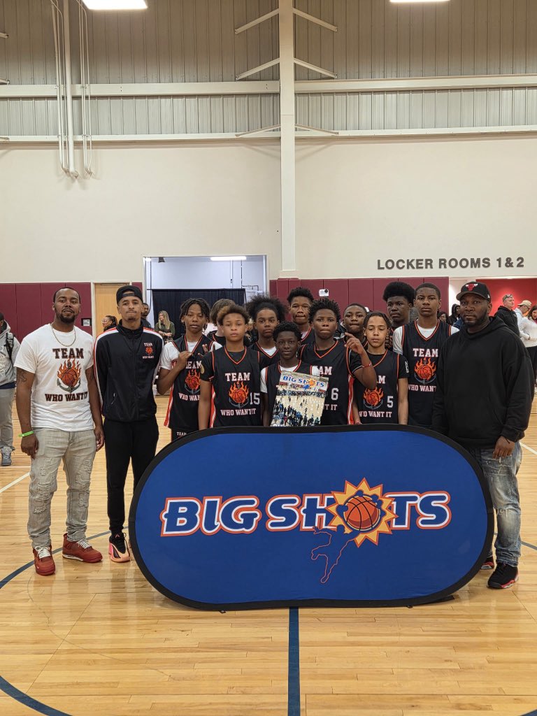 BIG SH🏀TS tweet media