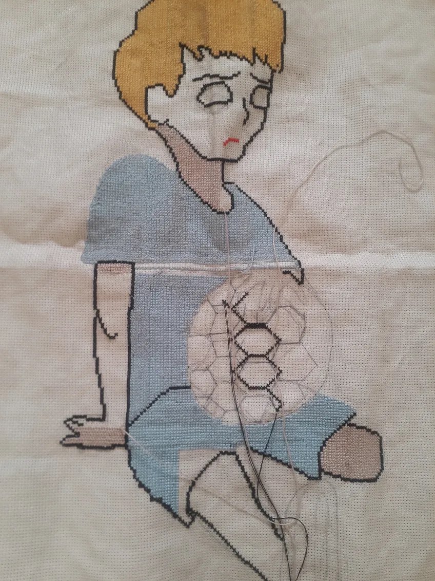 PritiGCox's tweet photo. “The soccer ball, once a beacon of joy, is now a silent reminder of what has been lost.” @DonyaInGaza

Stitches of Sorrow: A Child Interrupted
Beyond the Fabric:
https://t.co/7C6t5xHH0a

This poignant embroidery is done by Donya. https://t.co/Gq6dtExfdJ