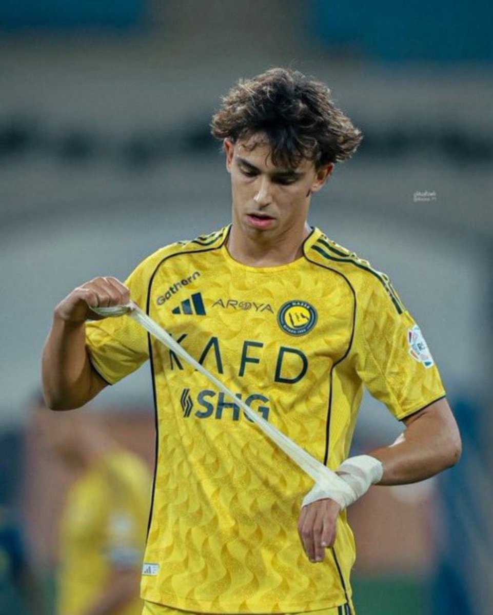 AM|متصدر_لاتكلمني tweet media