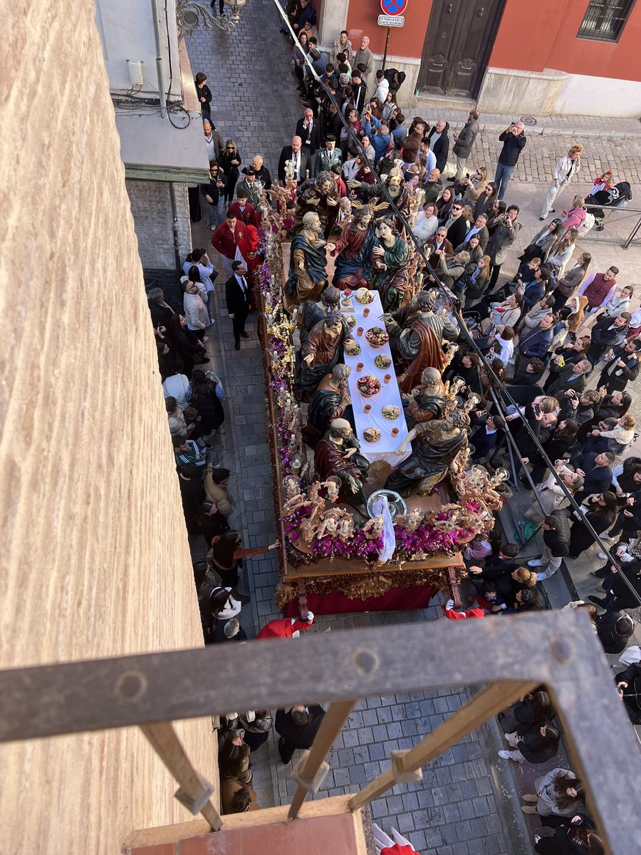 UofGSecretary's tweet photo. Palm Sunday in Granada - the Confradia from the Church of Santo Domingo passing our hotel bedroom. https://t.co/QoMuzwuQ2y