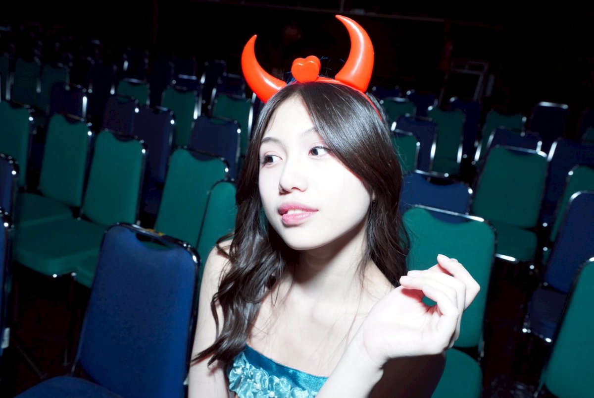 michelle alexandra tweet media