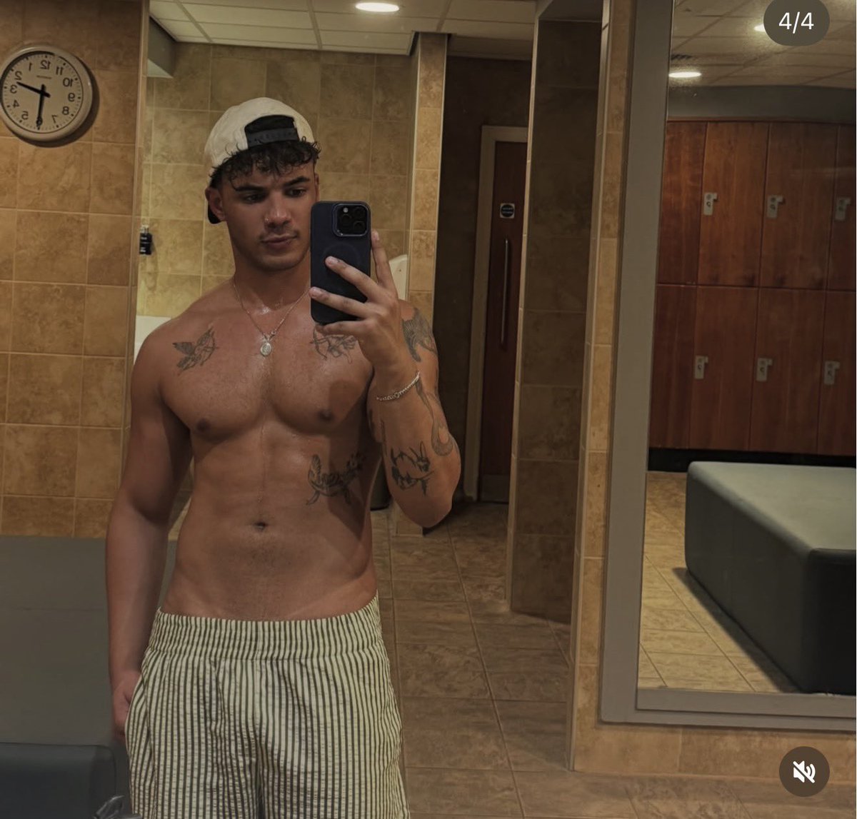 Fit Famous Males tweet media