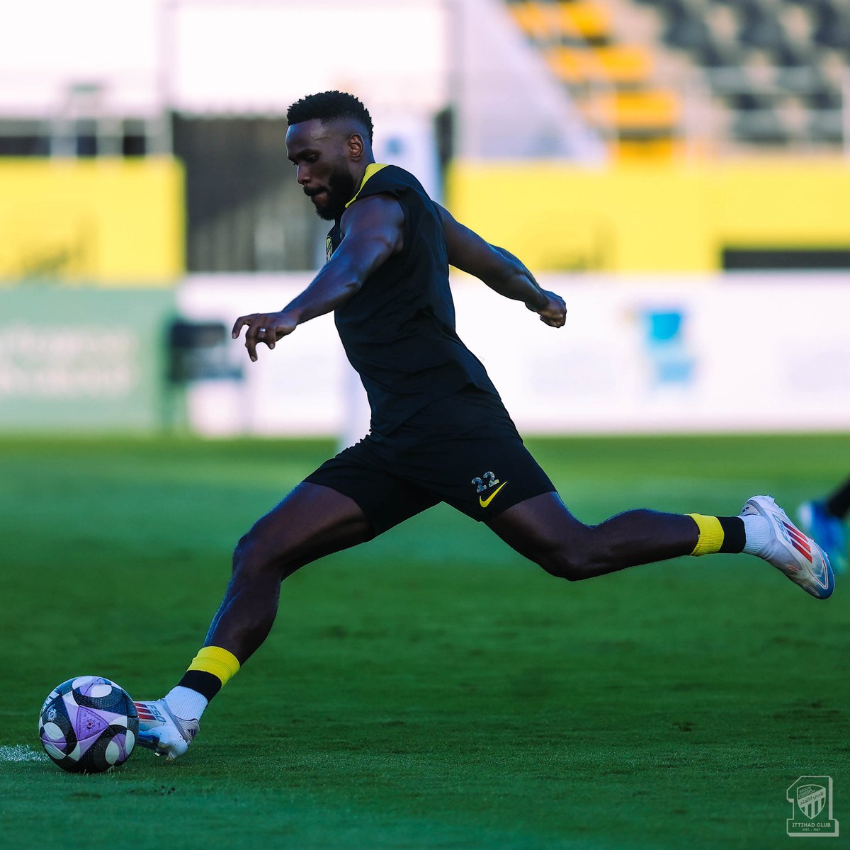 ittihad_en's tweet photo. 📸| Come on Tigers 👏 https://t.co/M4UsomYr9t