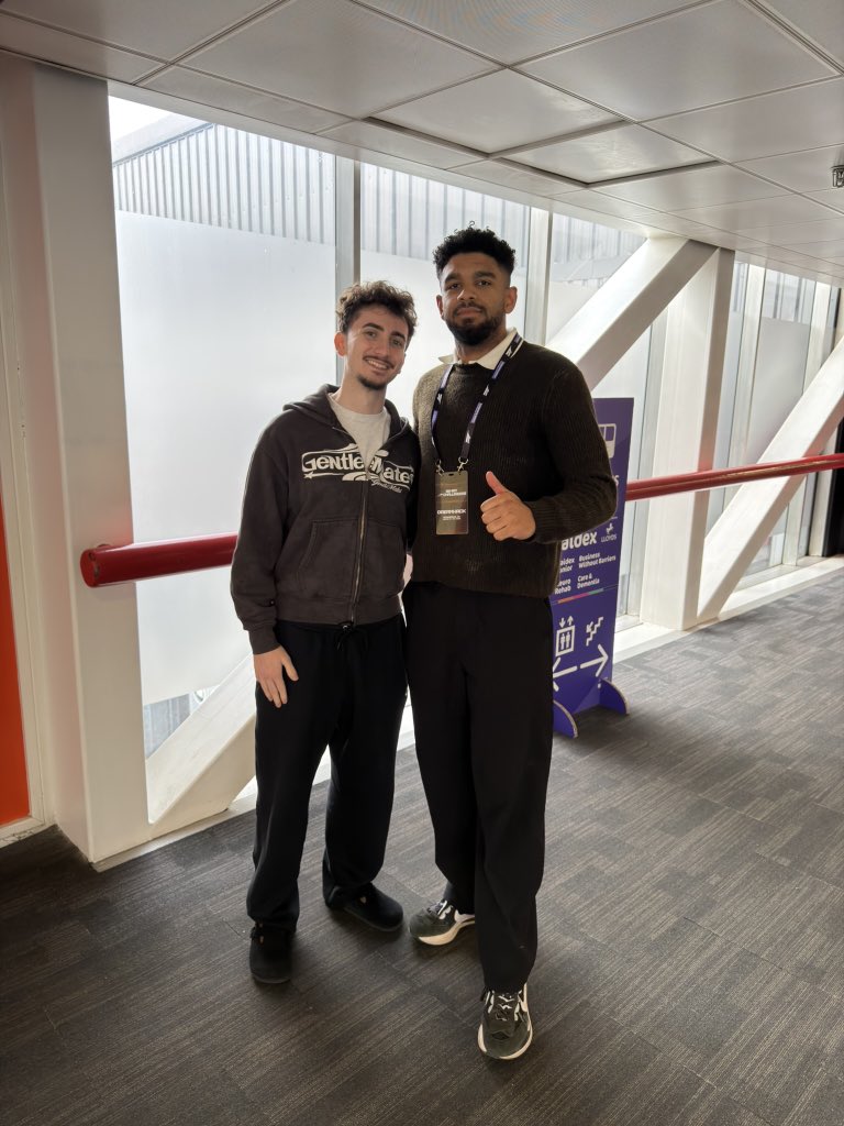 TGX DEAPER🇬🇵 tweet media