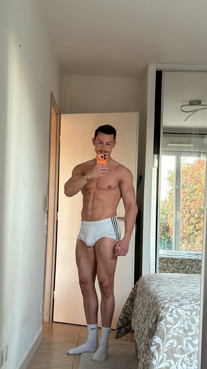 Rubbertwunk tweet media