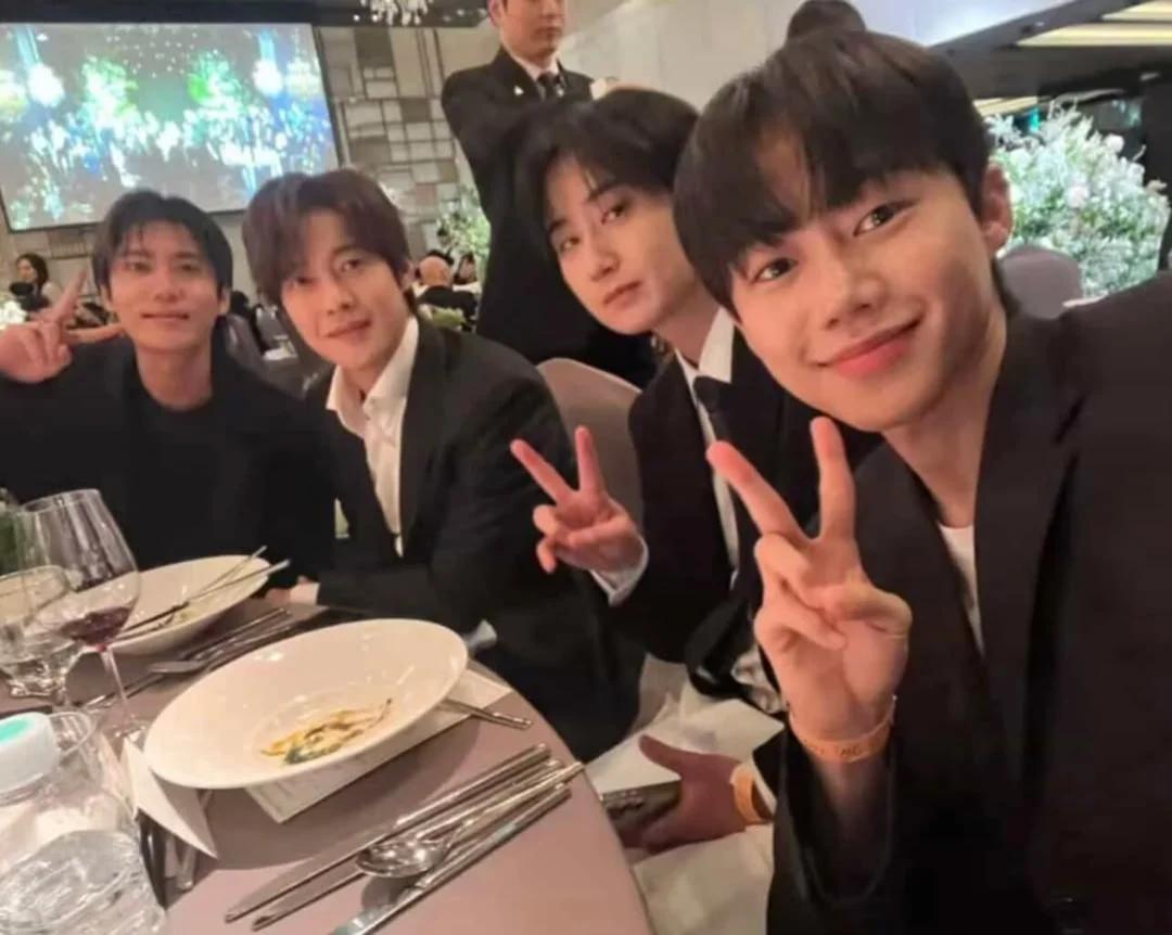 🍊੭ੇぃっㄘ🍊 tweet media