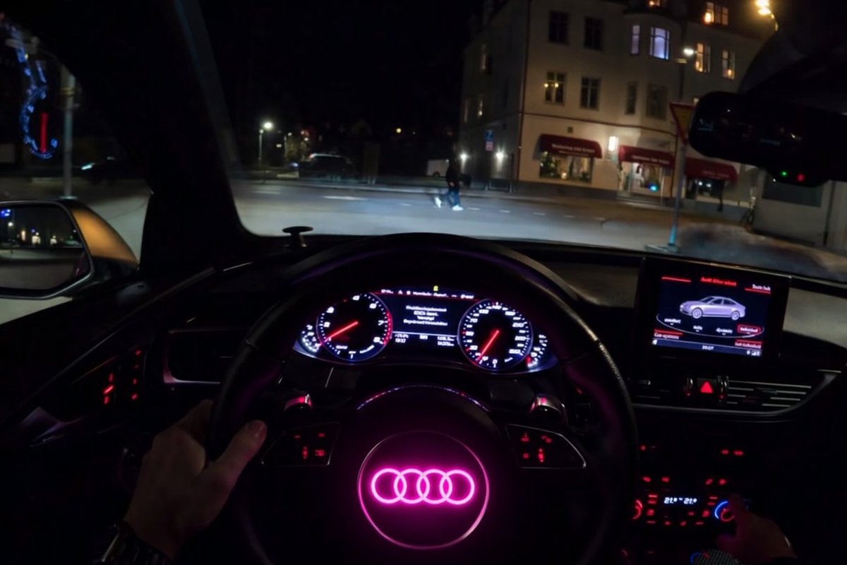 MrCandle tweet media