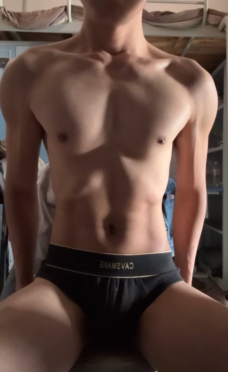 冷雨夜 tweet media