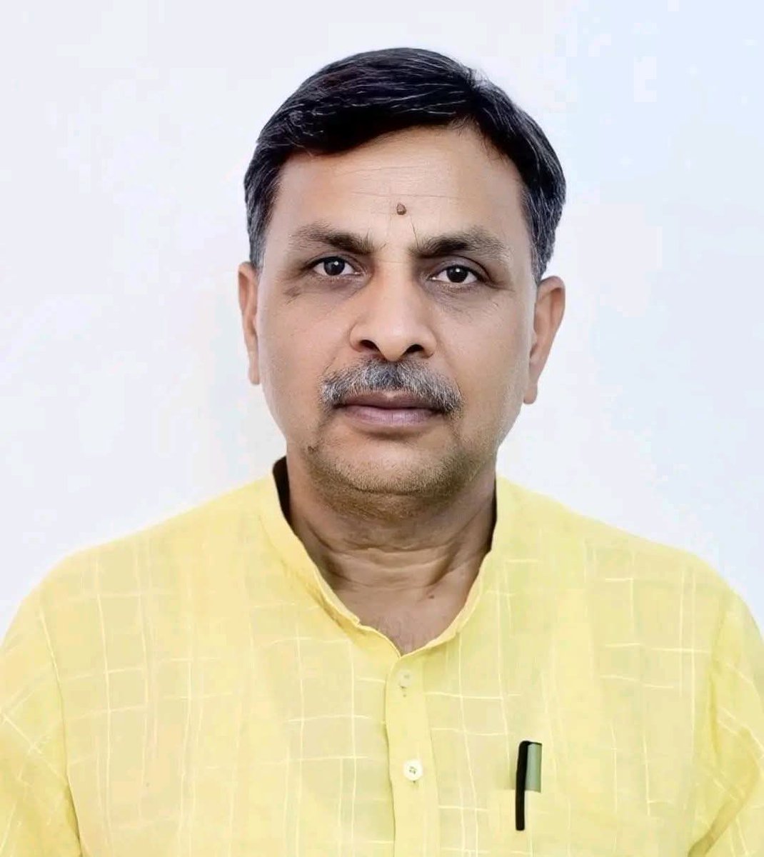 Hari Om Pandey tweet media