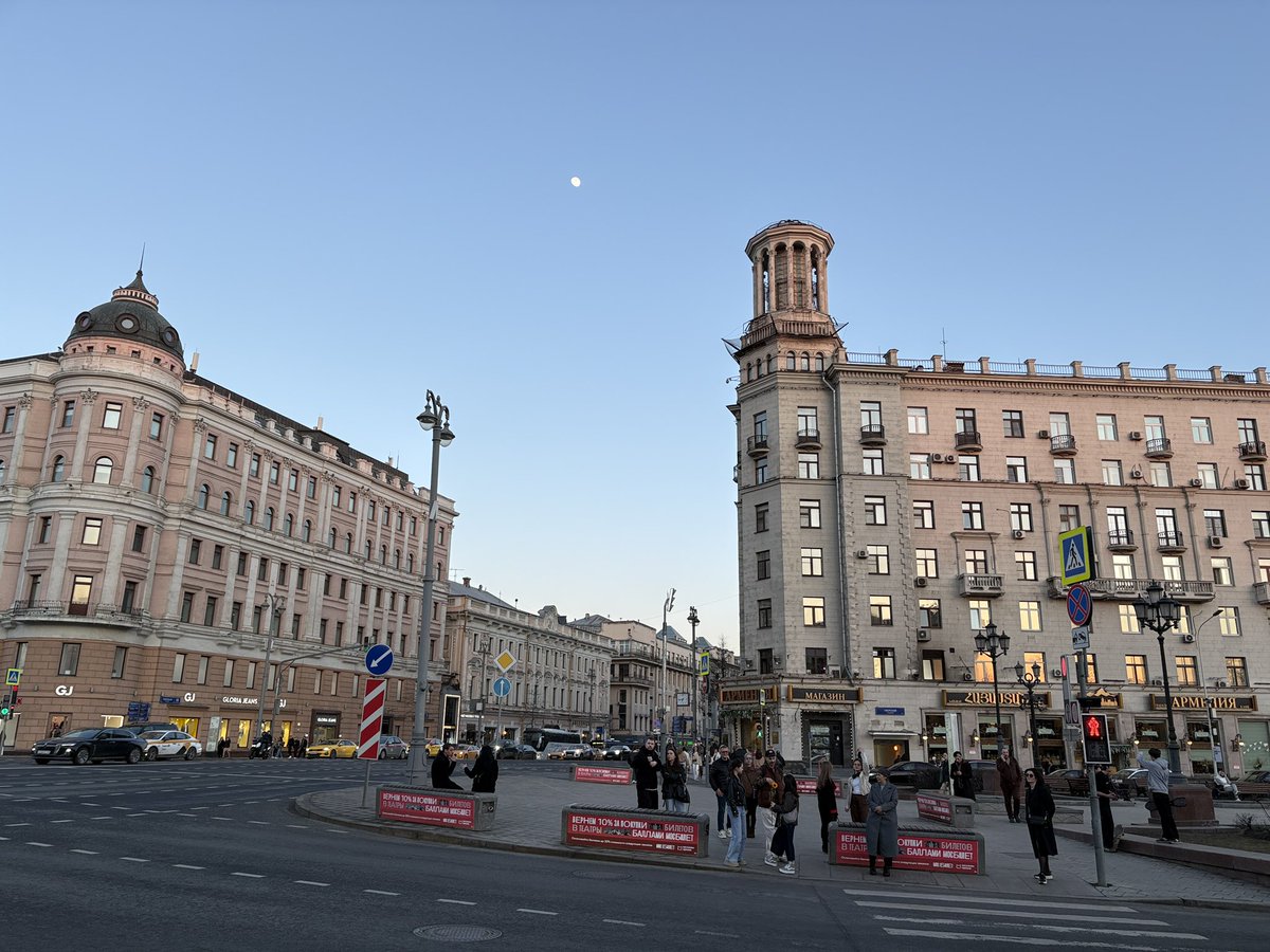 真野森作 / 毎日新聞モスクワ支局長 / 元カイロ特派員 tweet media