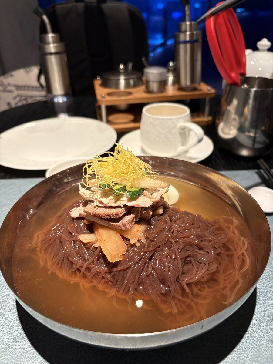 真野森作 / 毎日新聞モスクワ支局長 / 元カイロ特派員 tweet media