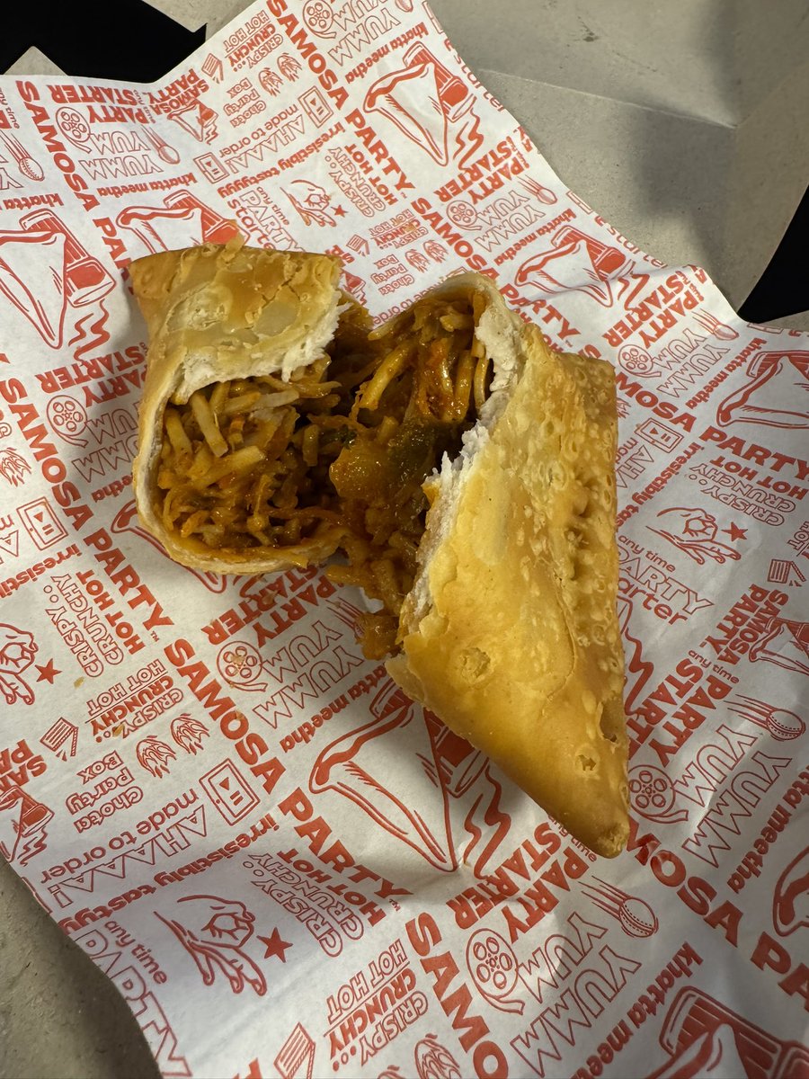 Sunny R Gupta 🐰 tweet media