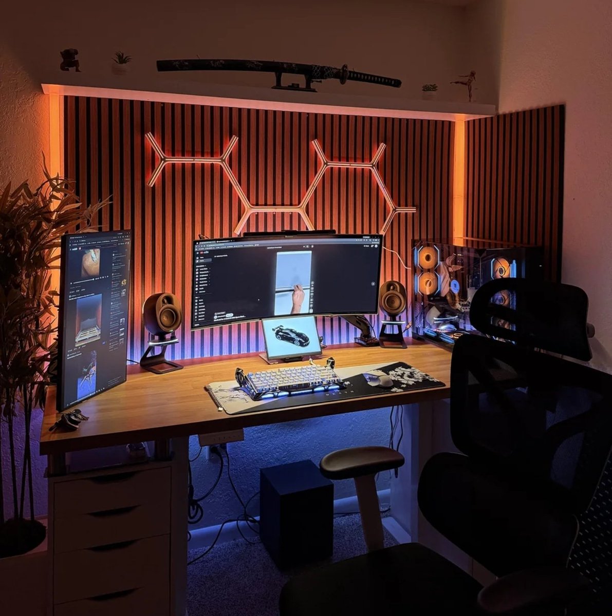 ᴬˡᵉˣ ᴱˣᵖˡᵒʳᵉʳ 𝐗 tweet media