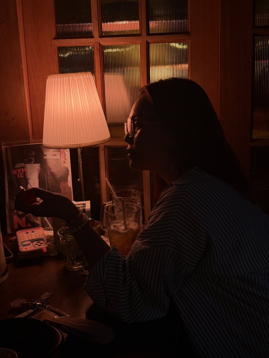 chin ✨ tweet media