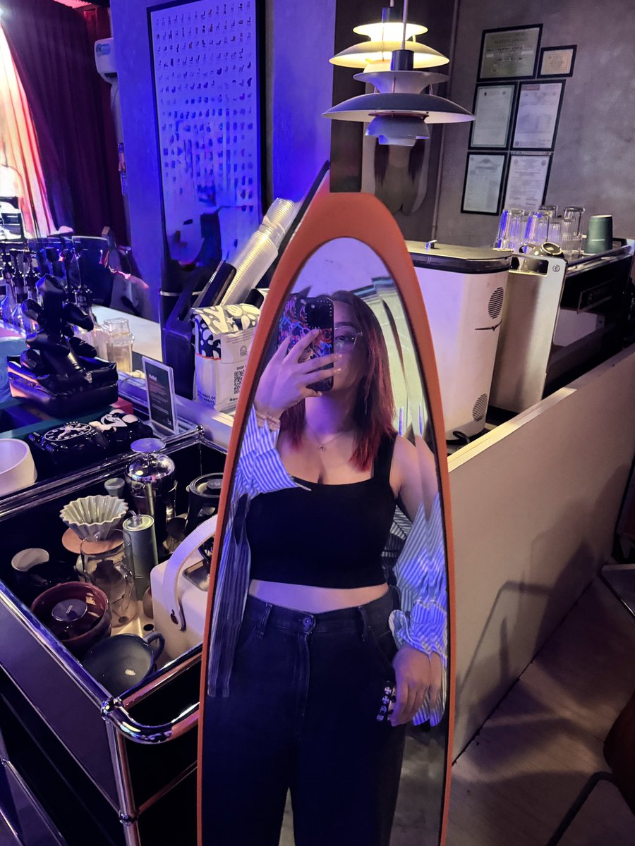 chin ✨ tweet media