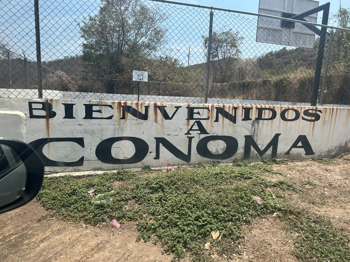 El guaro tweet media