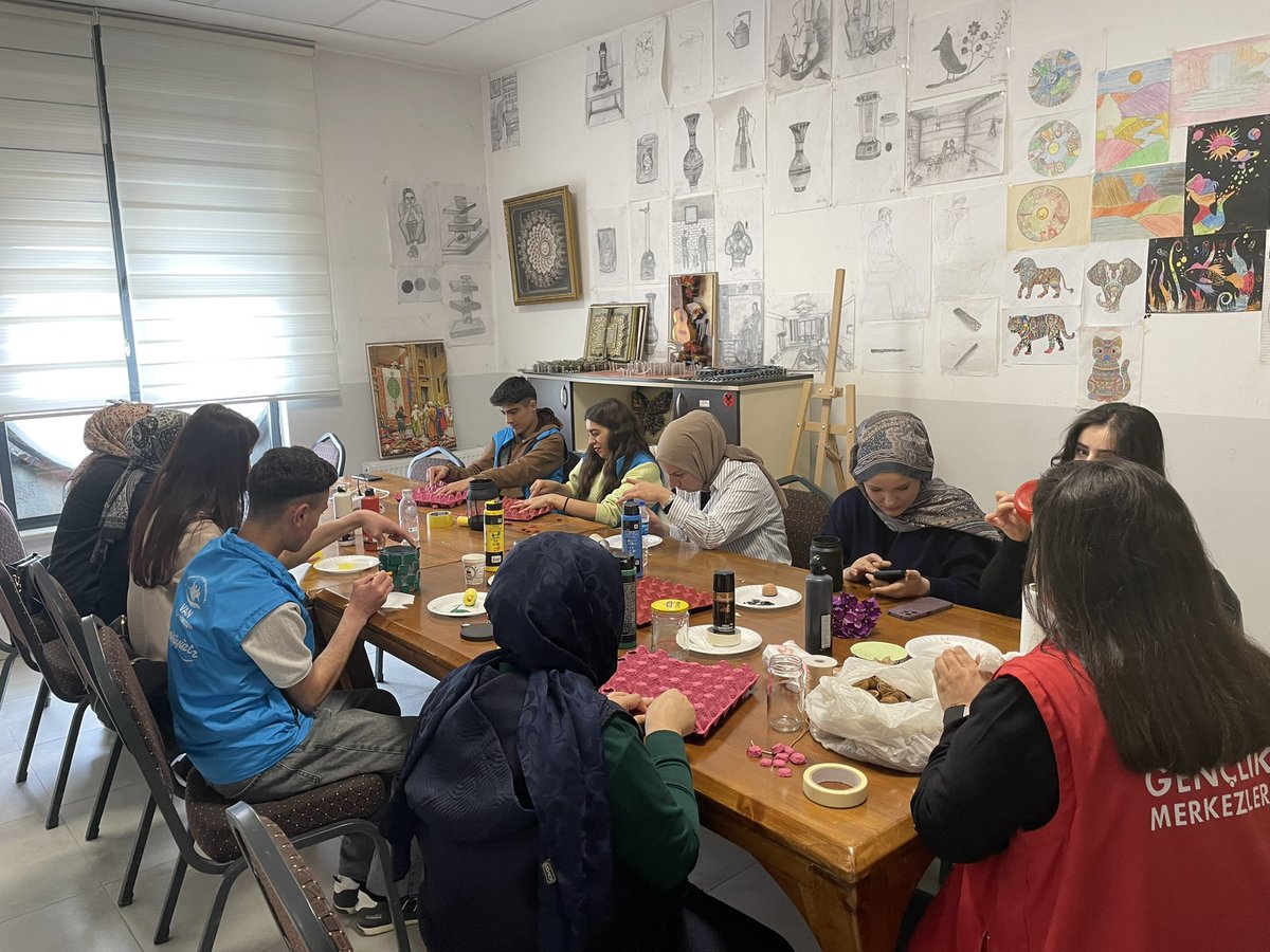 Van Seyrantepe Gençlik Merkezi tweet media