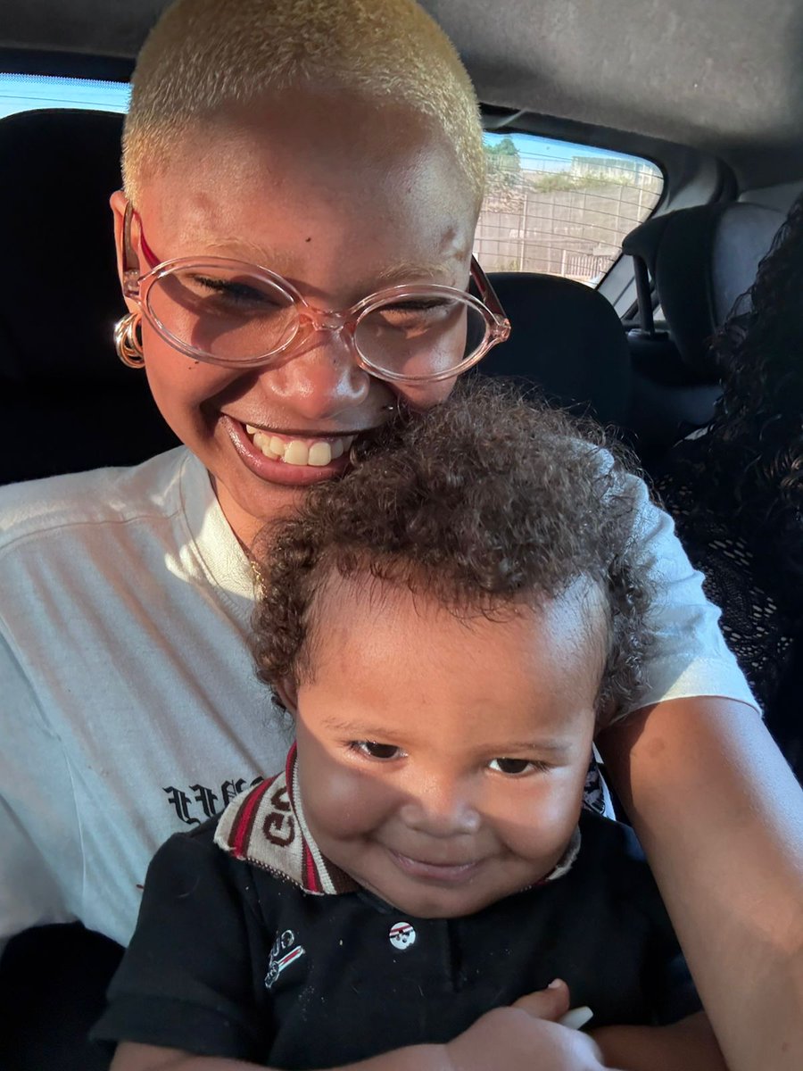 demonia carecuda tweet media