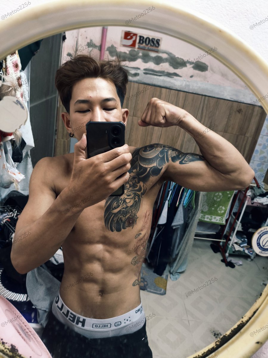 🇹🇭 หล่อสักลาย tweet media