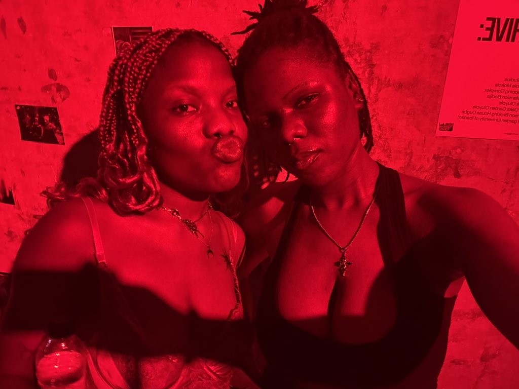 tee baby! tweet media