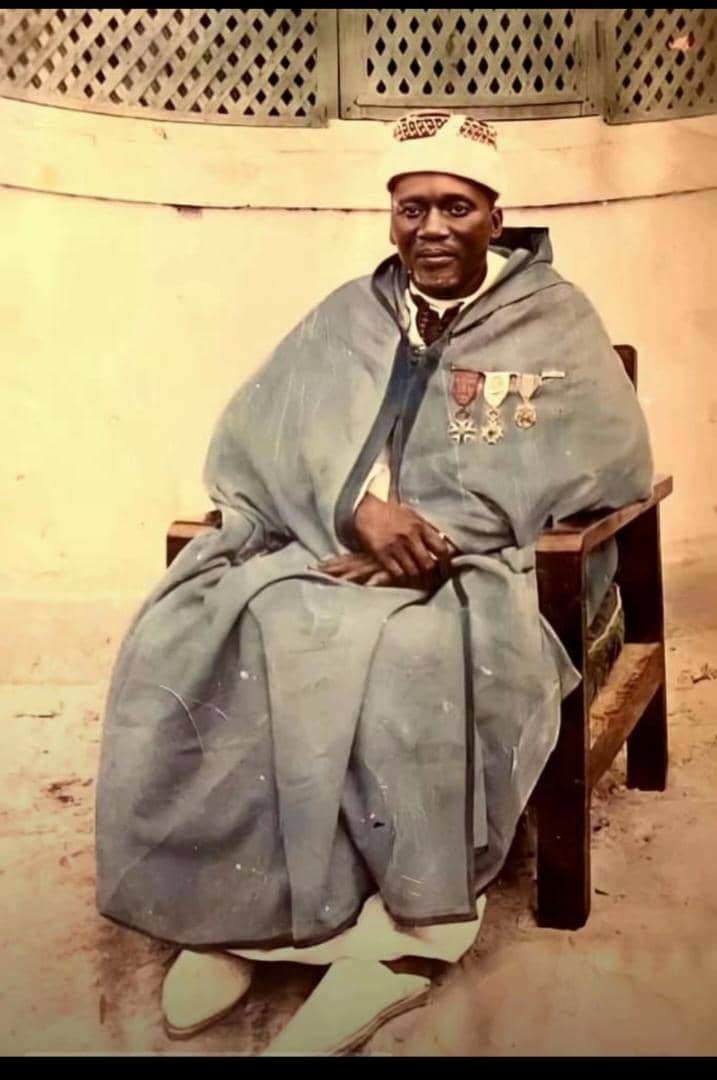 Ô Allah!
Que rémission soit faite à toute personne ayant accompli, à mon endroit un acte de bienfaisance et qu'il en soit largement rétribué.

Serigne Mansour SY Balkhawmi RTA