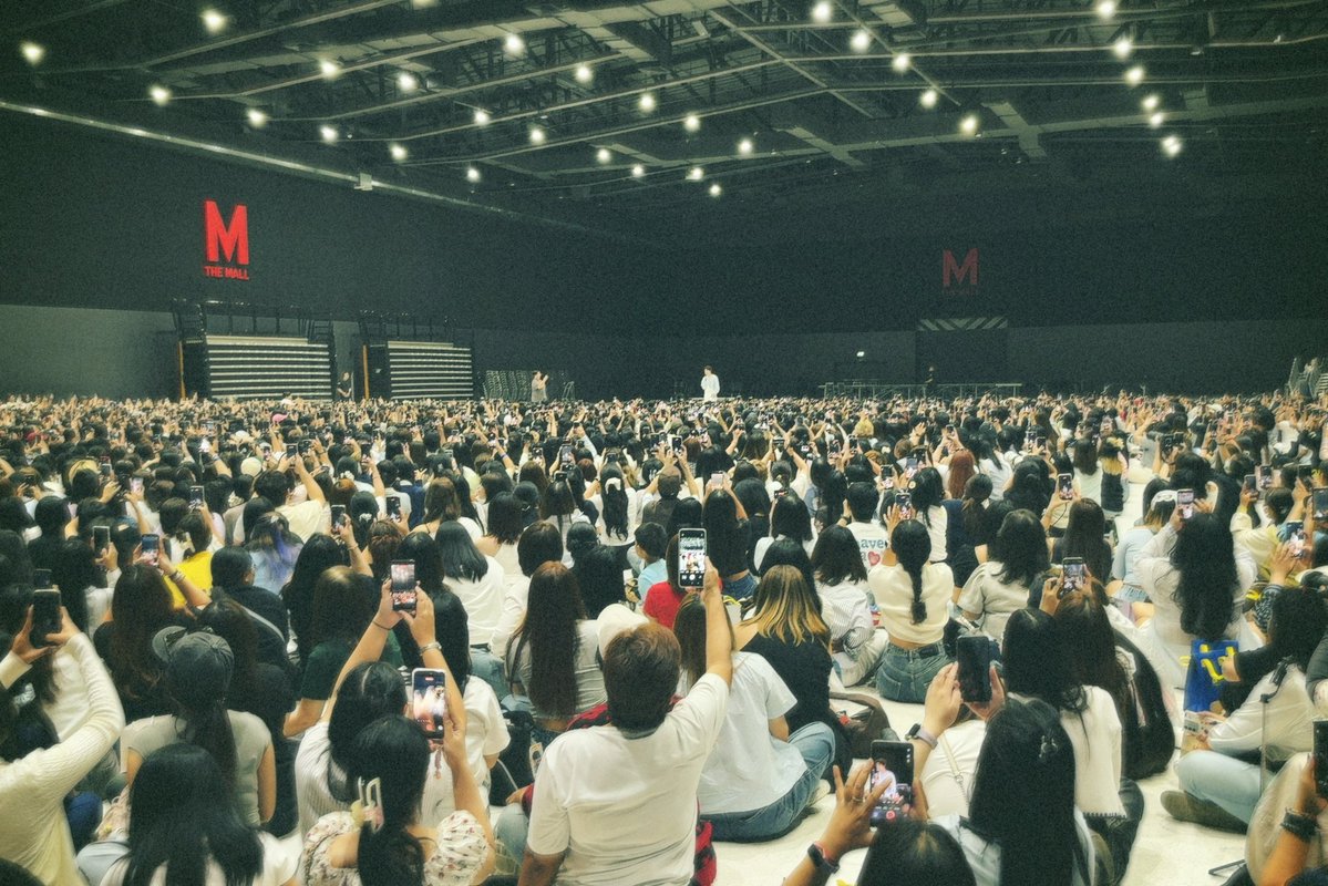 𝒏𝒊𝒍𝒏𝒊 ˚.🎀༘⋆ tweet media