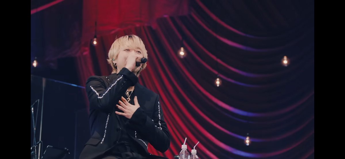 あられ tweet media