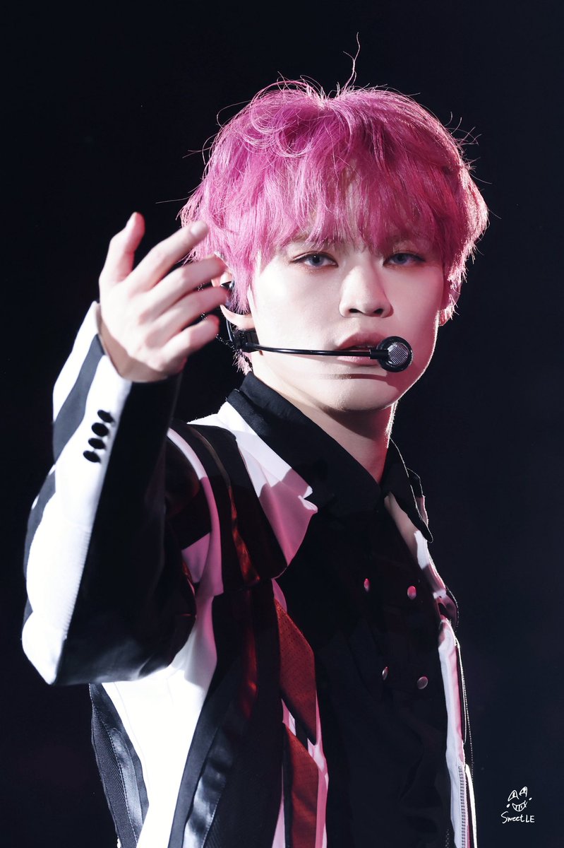 Sweet_Le tweet media