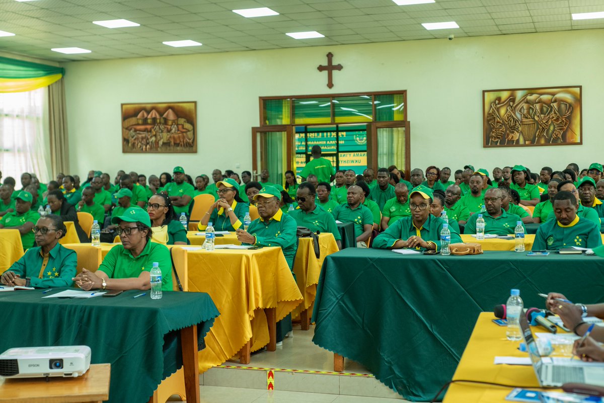 PL Rwanda tweet media