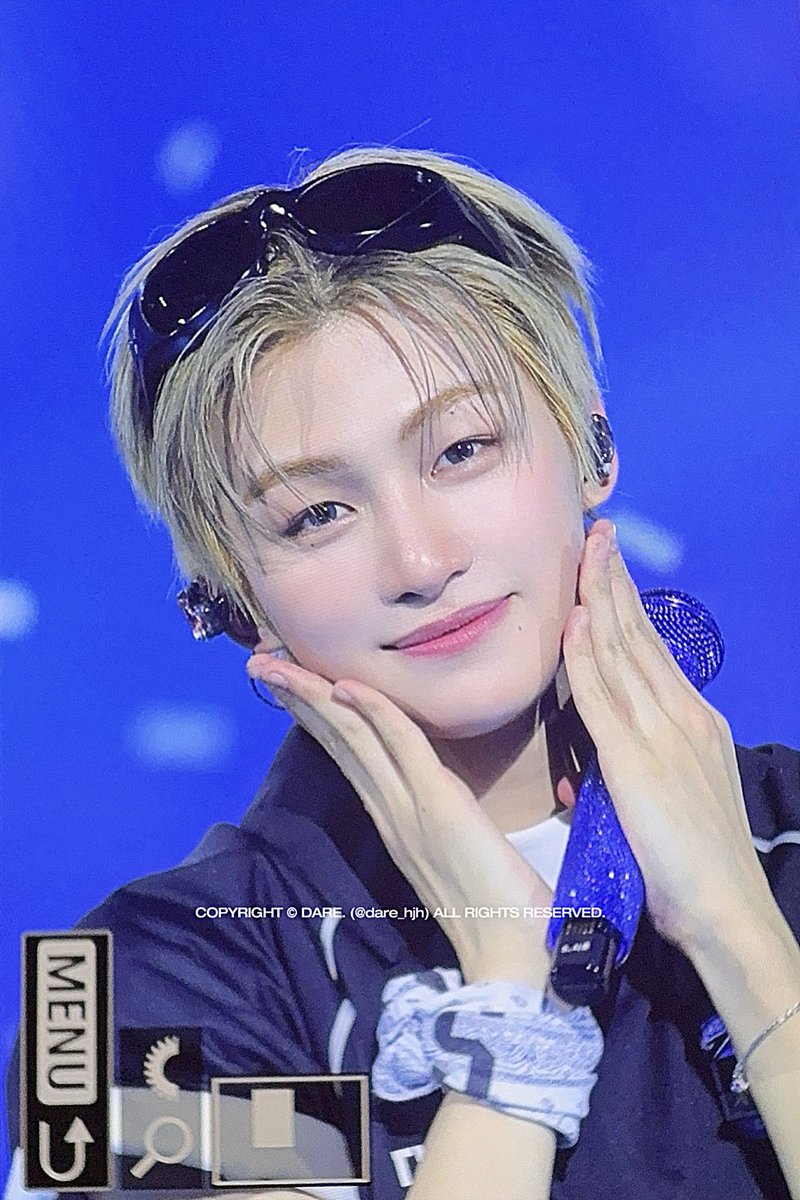 𝐝𝐚𝐫𝐞. tweet media