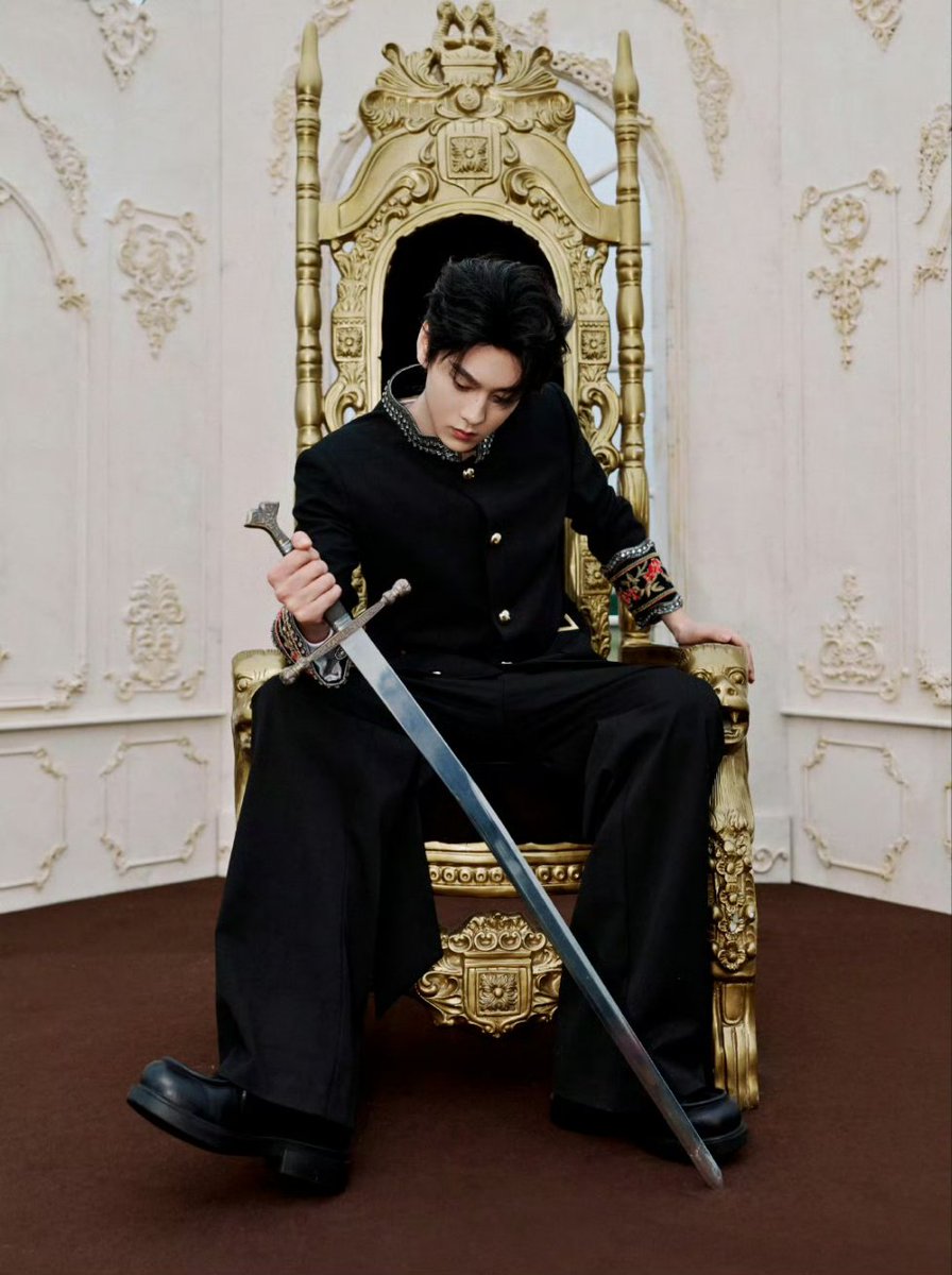 A. Grayson. tweet media