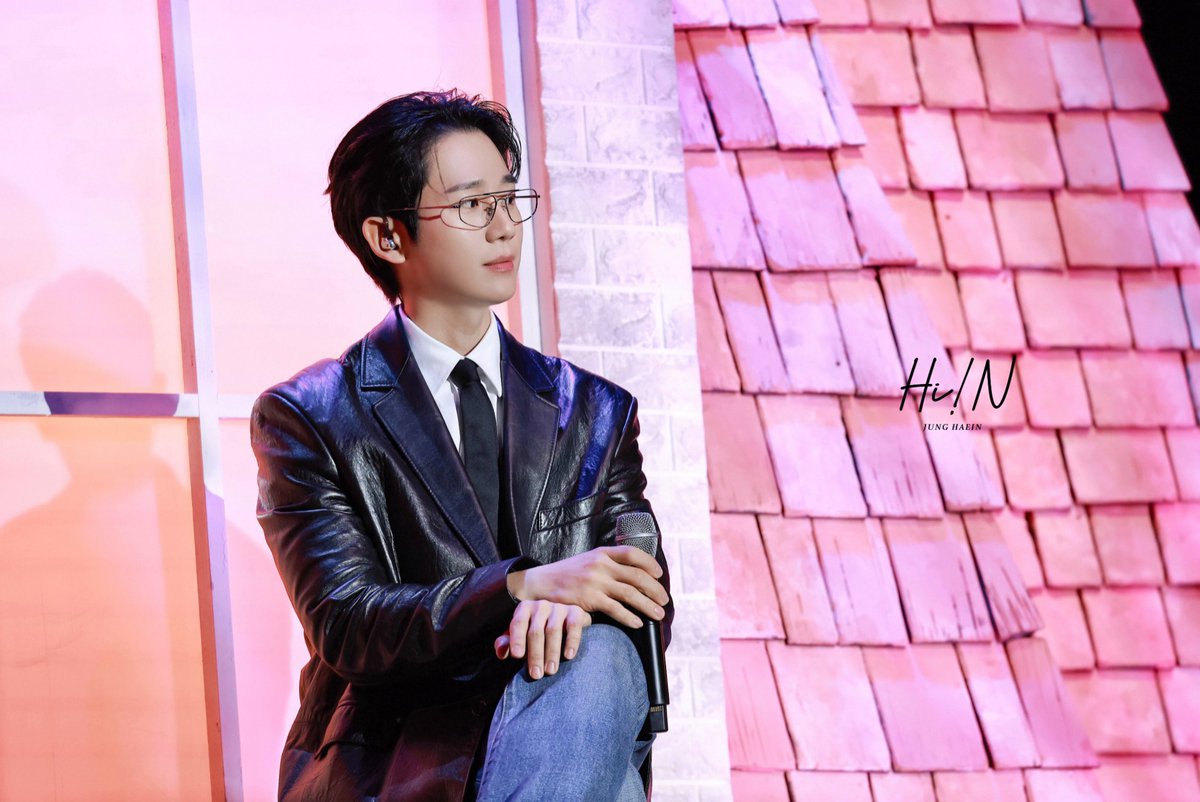 𝐇𝐢!𝐍 tweet media