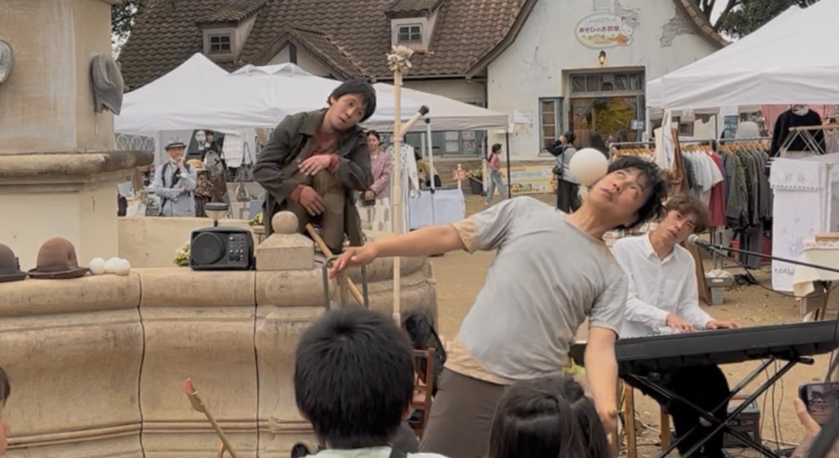 あかばね tweet media