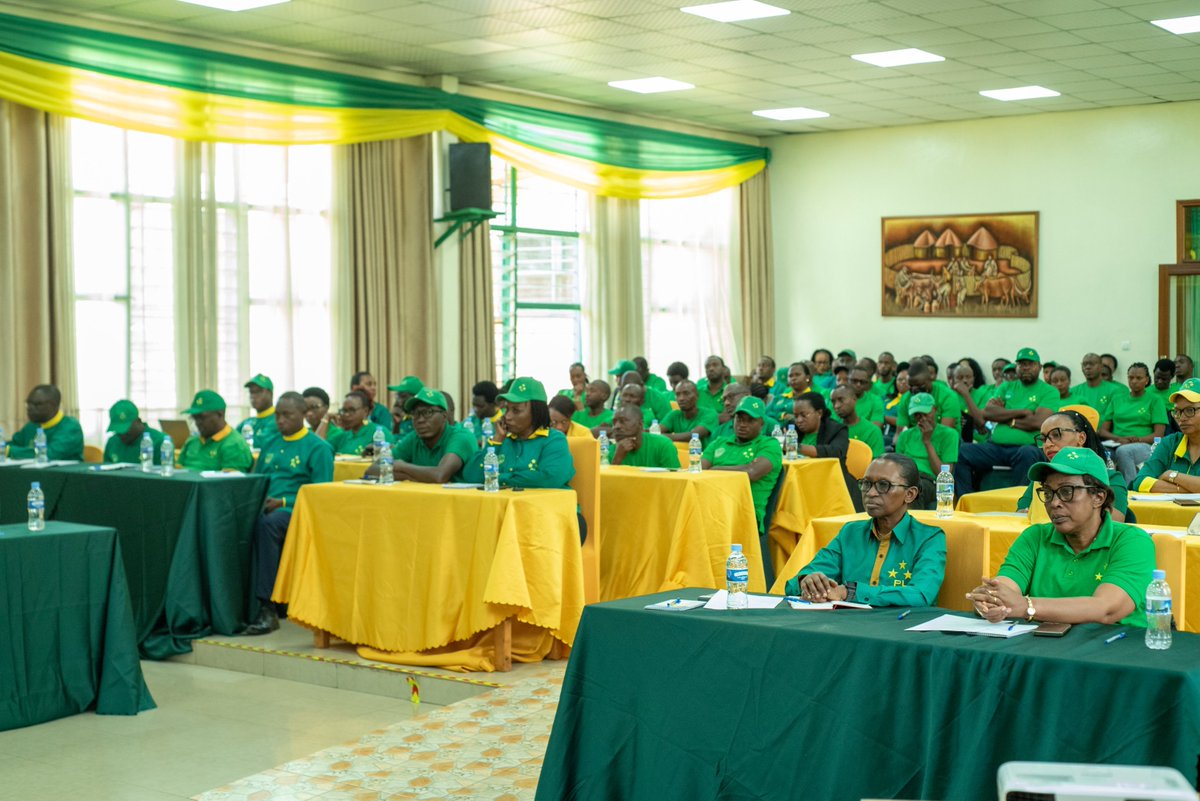 PL Rwanda tweet media