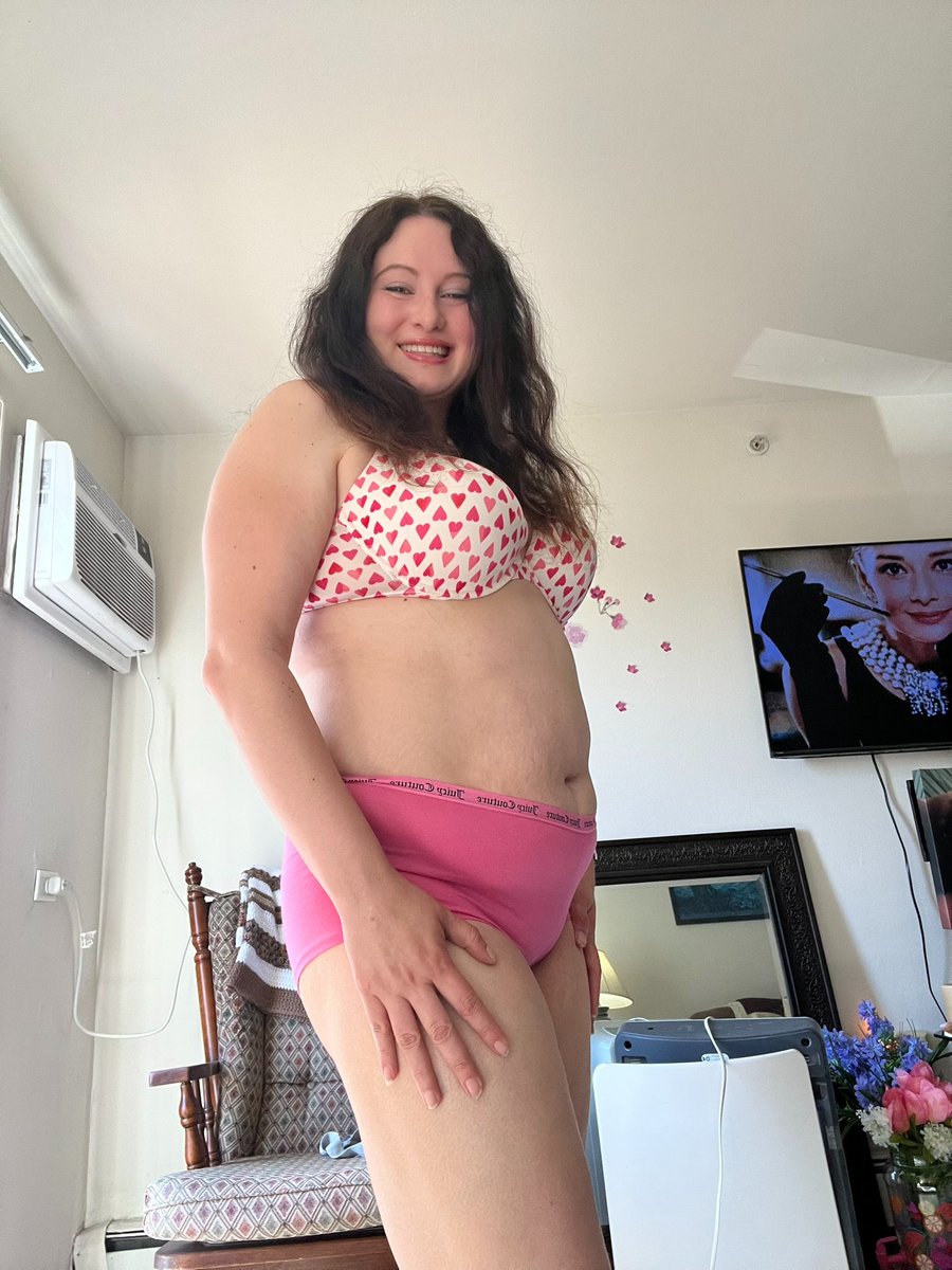 Miss mandi tweet media