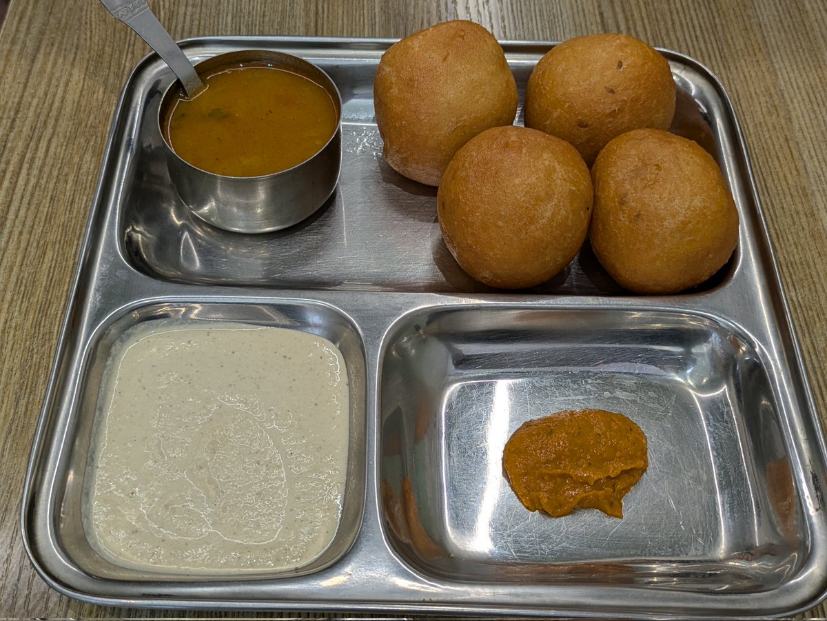 Vineeth K tweet media