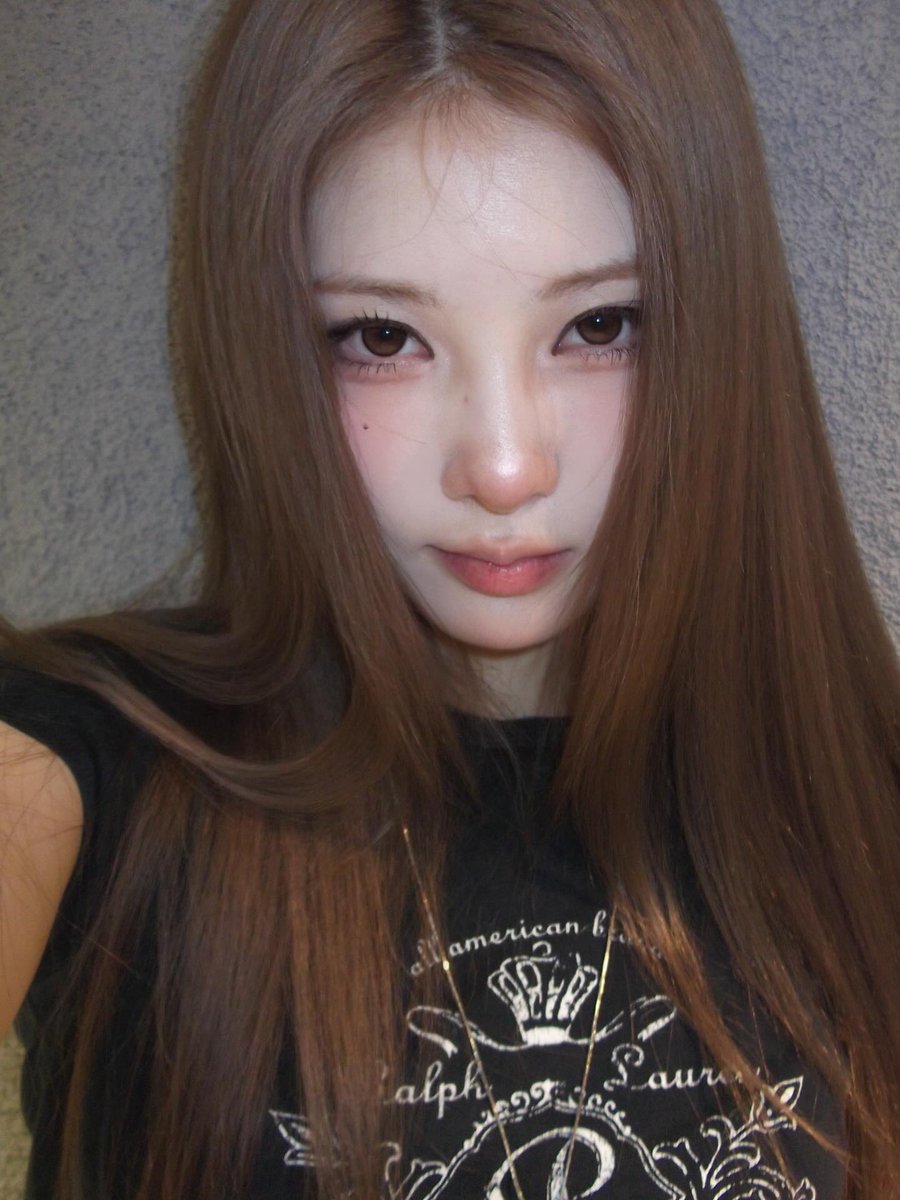 hourly chaein tweet media