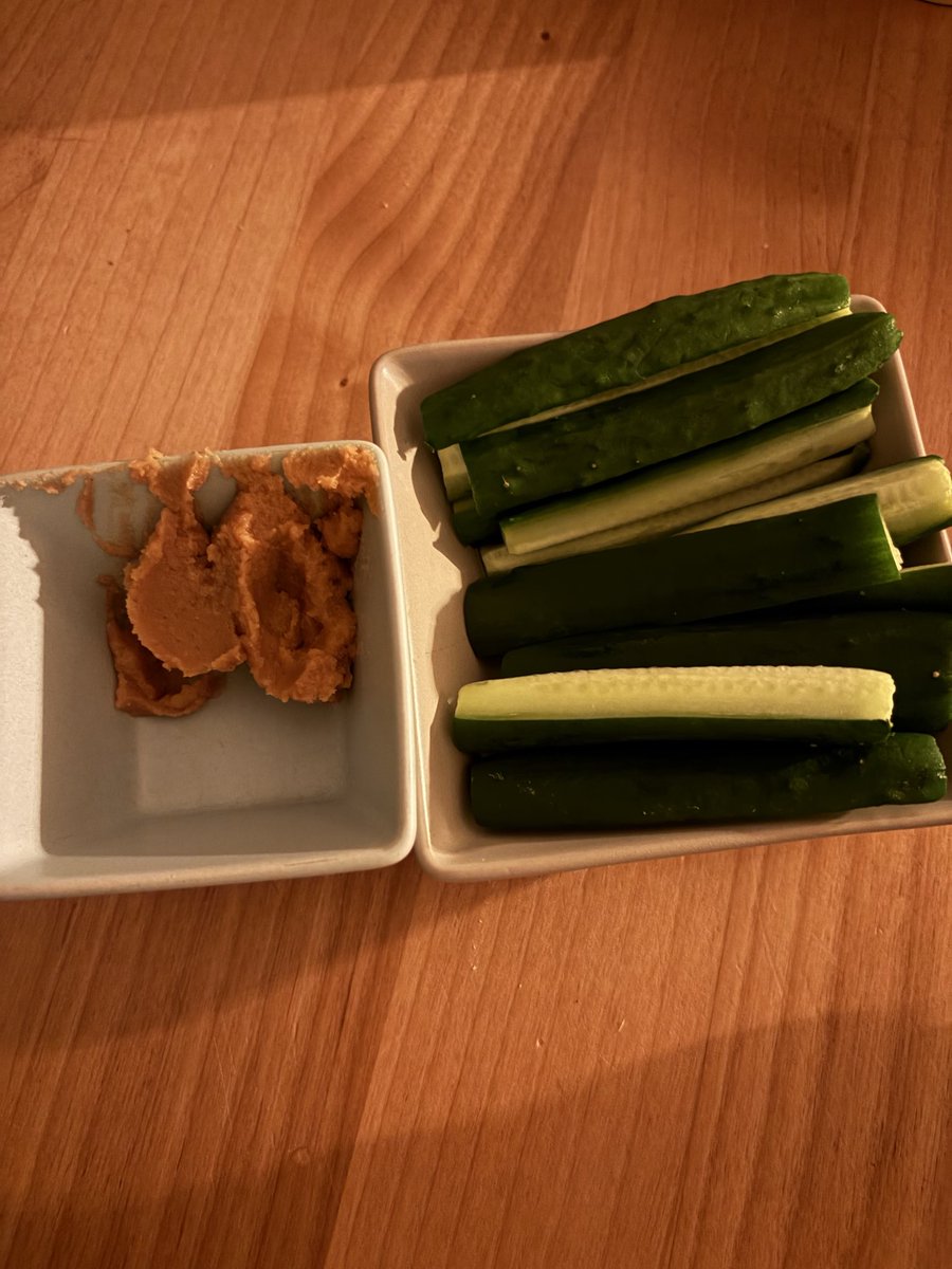 うま〜🍻
あっ勿論ノンアルで

#明日21時プレミア配信