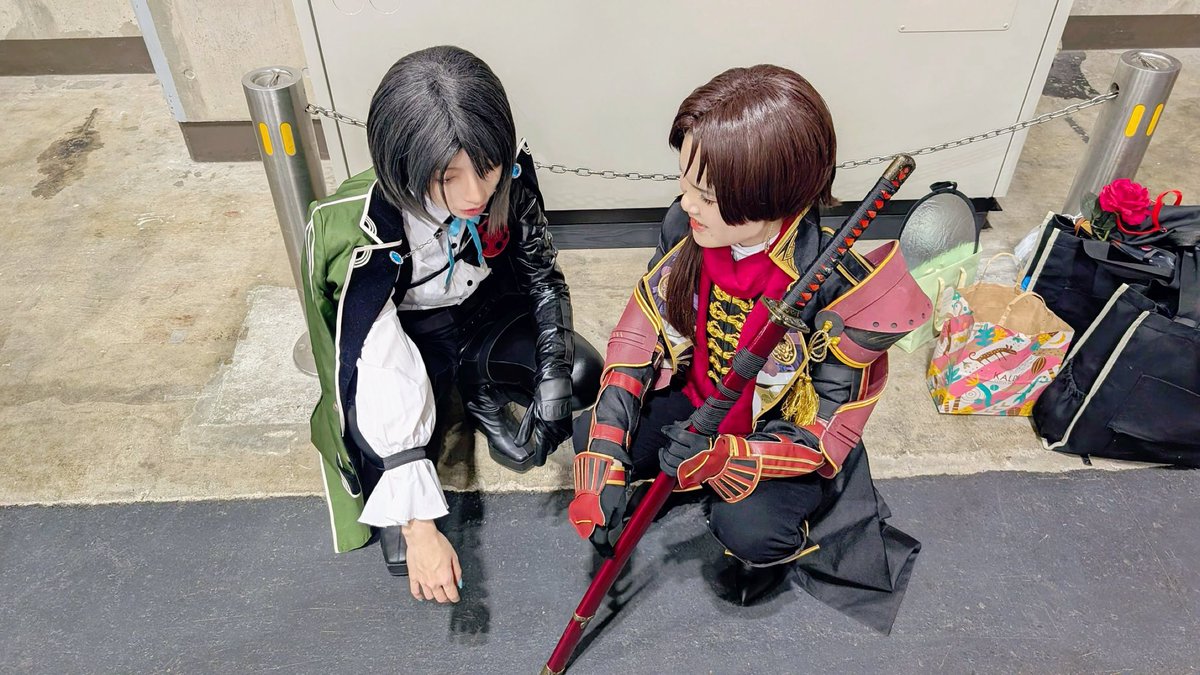 ※Cosplay  ※インテ

          作戦会議中

みーすけさん📱(<a href="/Tiisu0/">みーすけ @📷✉️🐢</a> )