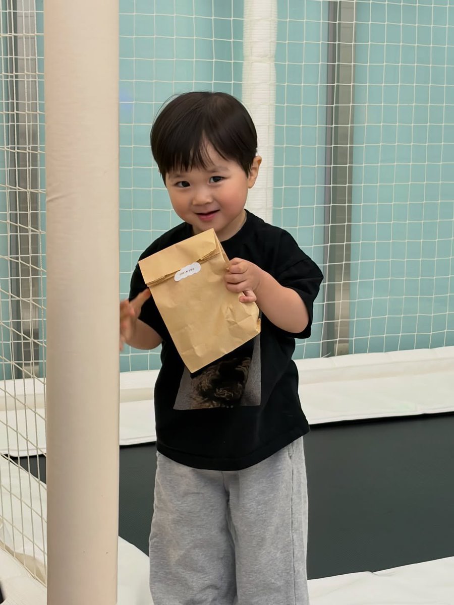 mooncovey szn 🌸 tweet media