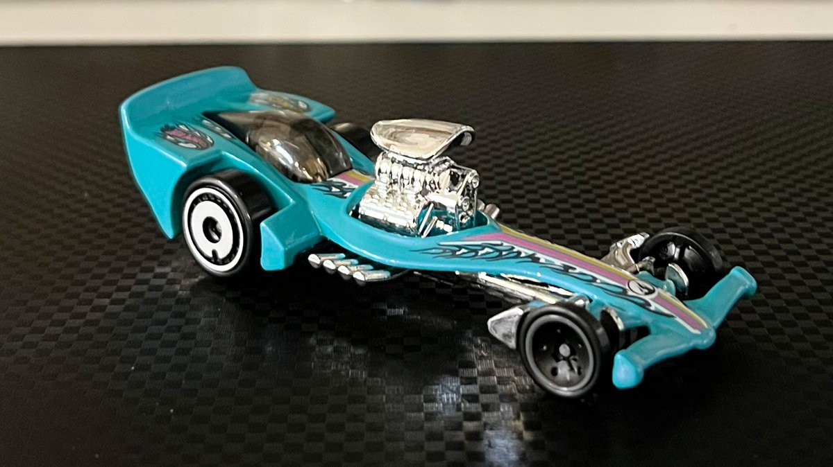 187arar's tweet photo. MADFASTのTH🛞🔥
カラーリングとタンポ含めていいな〜🤤
#Hotwheels #ホットウィール
#MADFAST https://t.co/poy2j1wqrn