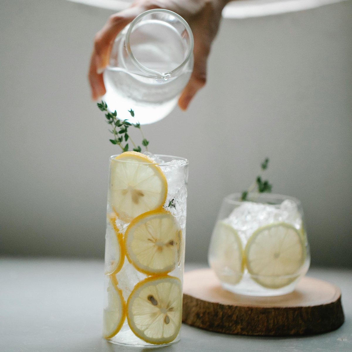 NDTVFood's tweet image. 5 Drinks That Make Your Skin Glow Naturally
food.ndtv.com/webstories/foo…
#skin #health #drinks