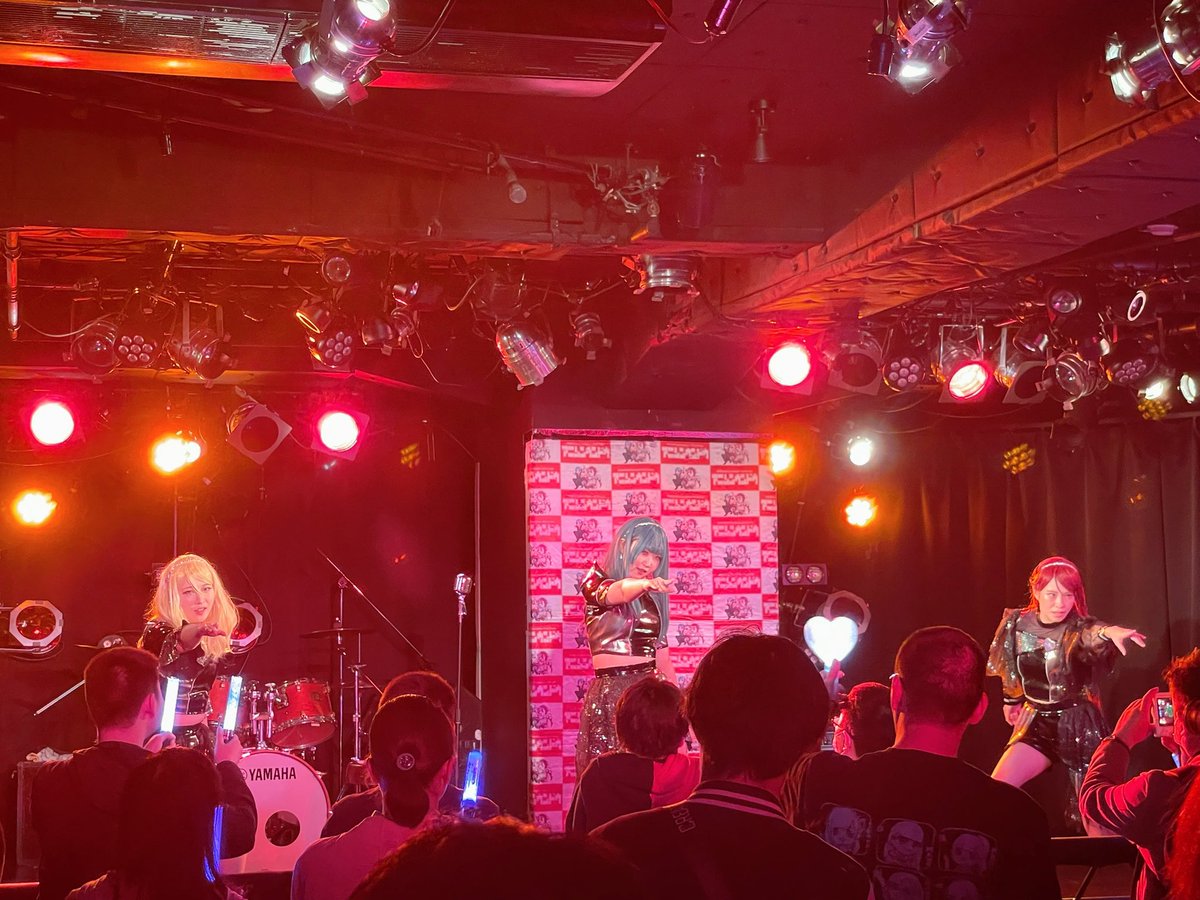 アニソンウンドウ tweet media