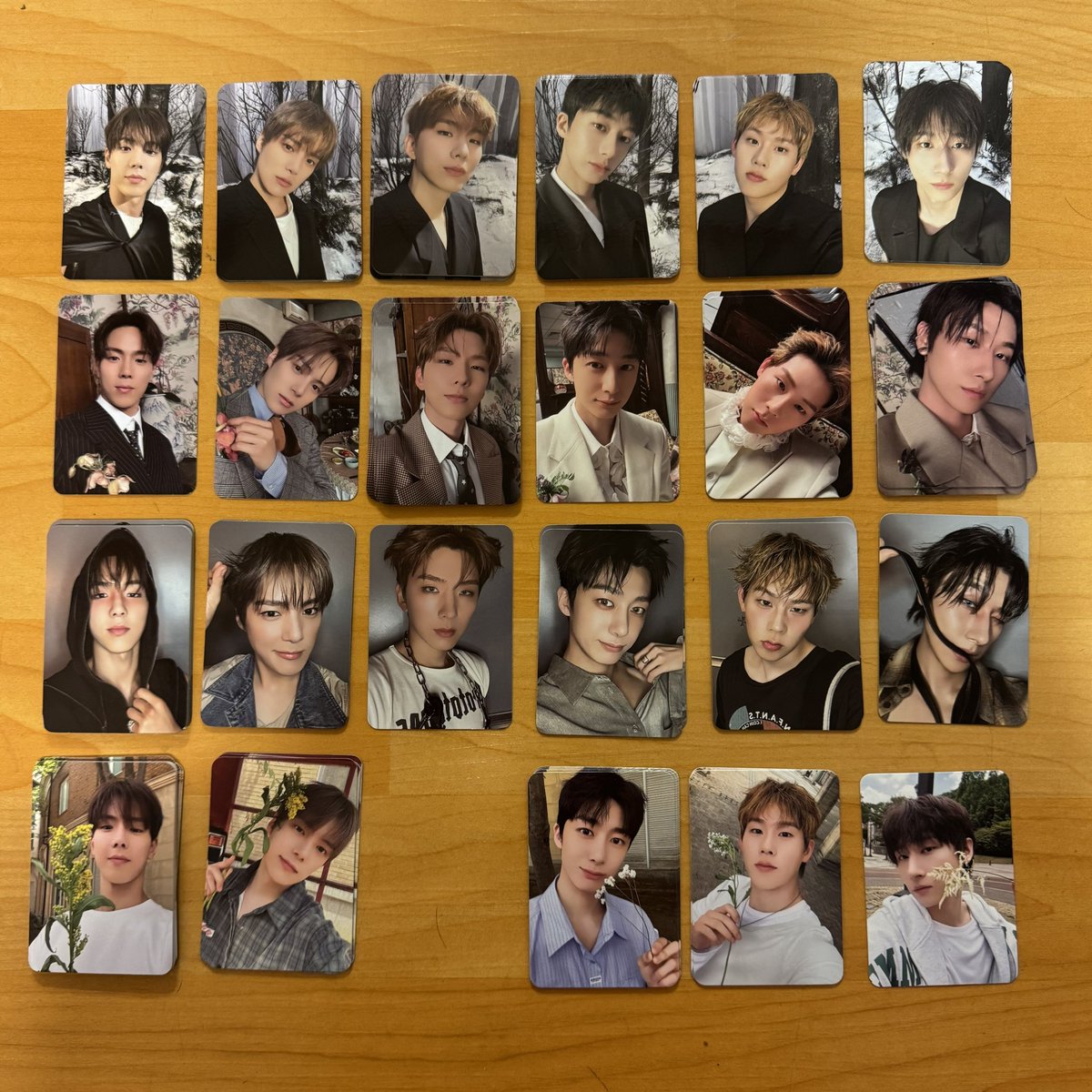 mxmbyangdo's tweet photo. 몬스타엑스 The X 포카 양도해요

개인포카: 0.1 
유닛포카: 0.05  
대량 구매 가능

모든 인증 가능 ✅
GS반택 / 준등기 ✅

옵챗으로 편하게 연락주세요 🫶
https://t.co/mijMTbWooI

몬엑 셔누 민혁 기현 형원 주헌 아이엠 창균 양도 포토카드 시즌그리팅 포카 MX 사인 팬싸 미국앨범 특전 팝업 https://t.co/r0Oj39zjIe