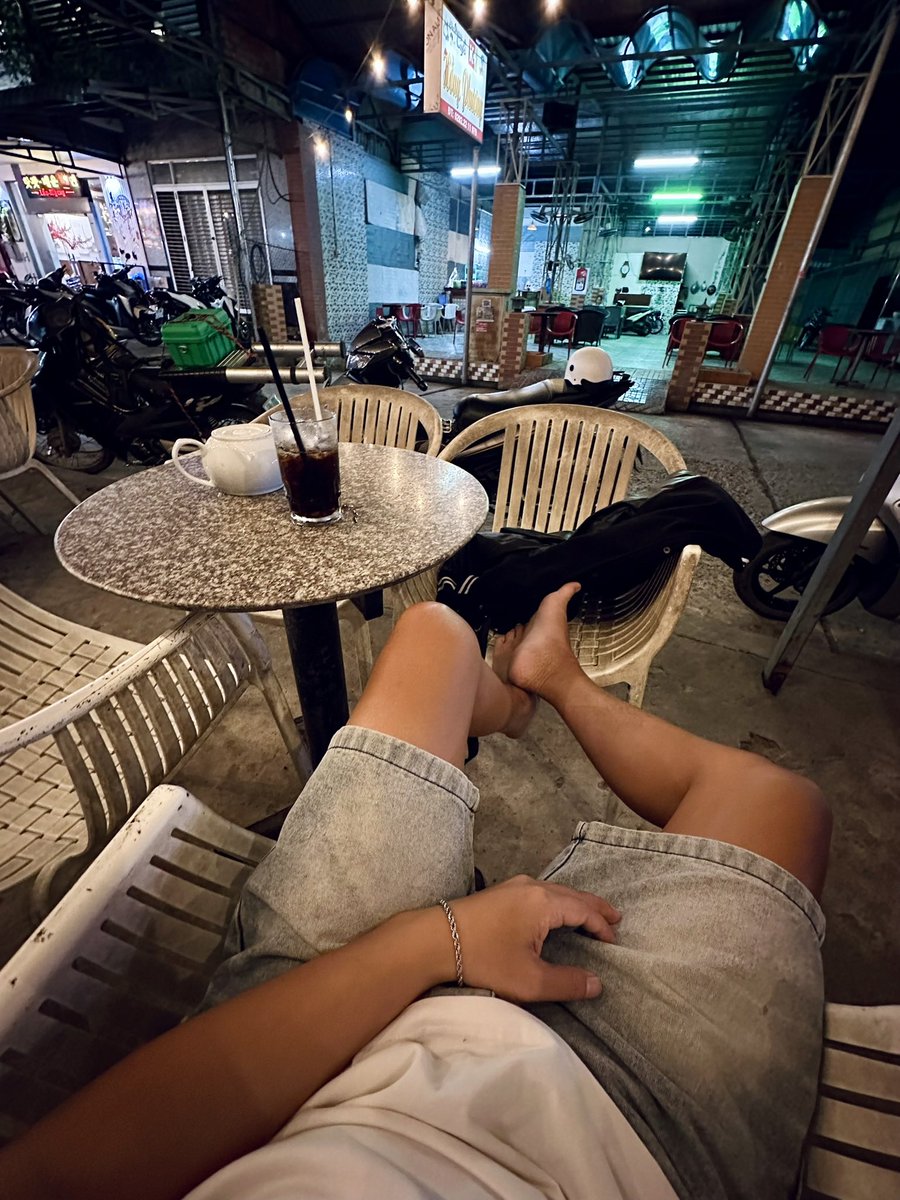TranKhai94 tweet media