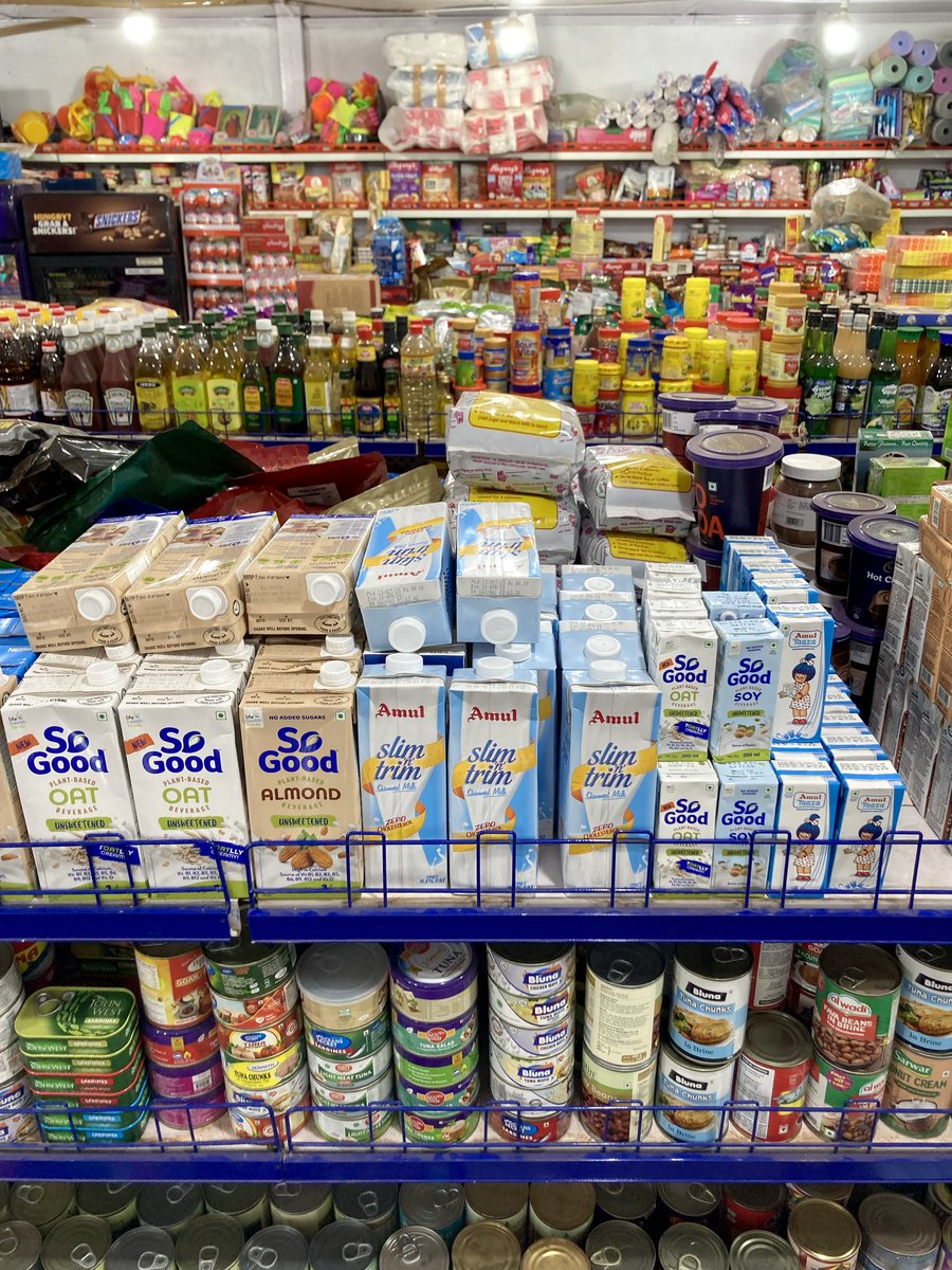 whatsontheshel1's tweet image. Top view of shelf at local store with packagings of milk and canned food

stock.adobe.com/contributor/21…

#supermarket #grocerystore #food #milk #india #palolembeach #goa #editorialphoto