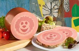 Nur besoffen zu ertragen tweet media