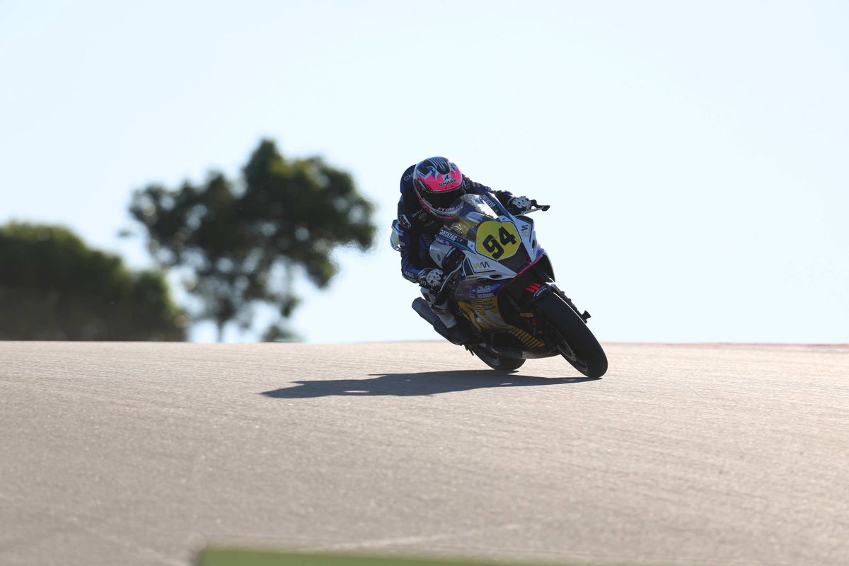 GMT94's tweet photo. WorldWCR Course 2 🇵🇹
En lutte dans un groupe pour la quatrième place, Lucie Boudesseul a été contrainte à l’abandon après une chute. La pilote tricolore aura l’occasion de se relancer lors de la prochaine épreuve à Assen (Pays-Bas), où elle peut espérer de bons résultats.💪 https://t.co/ZEEZvLknYL